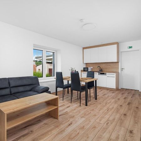Apartmany Stastny Sklep วาลติตซา ภายนอก รูปภาพ