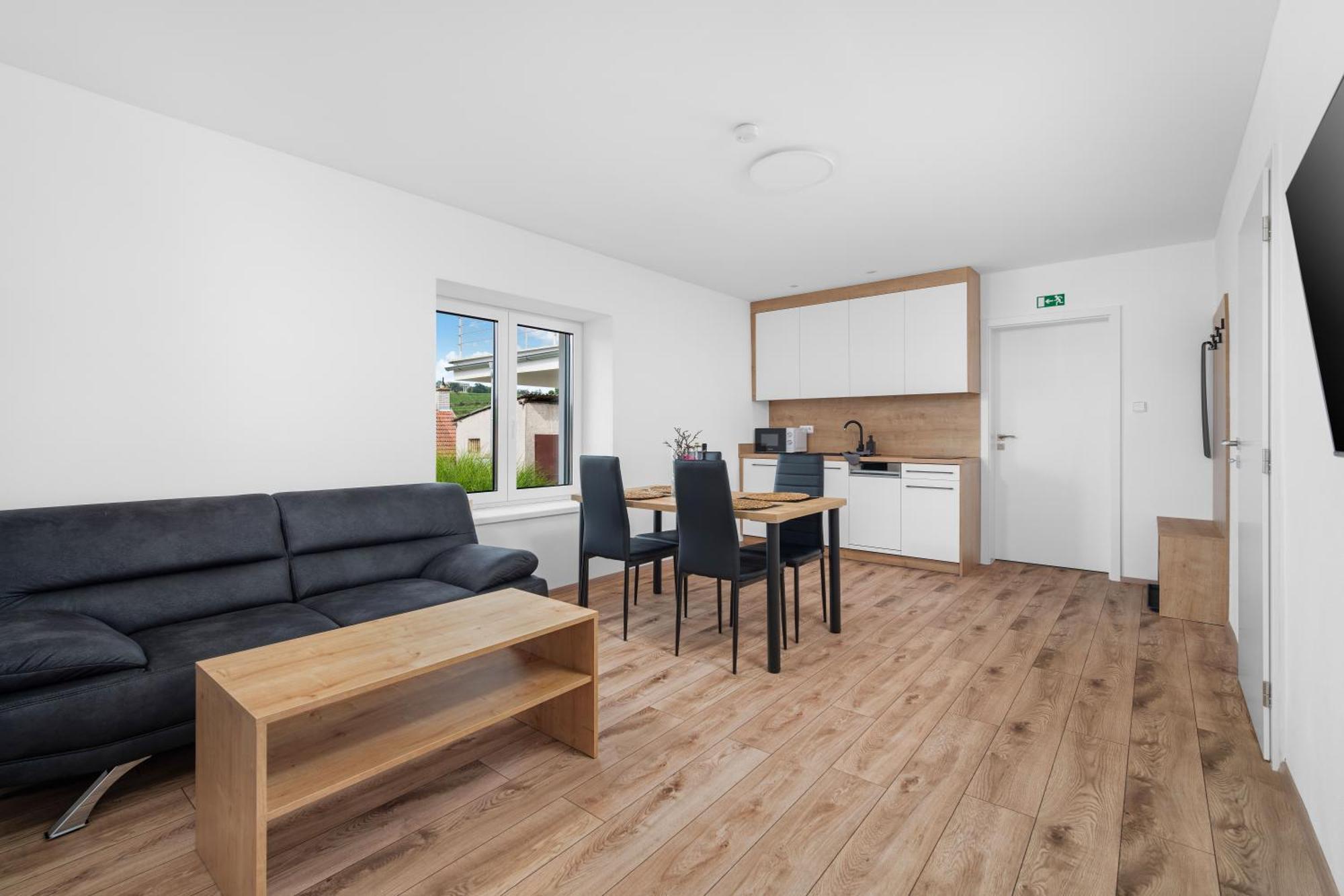 Apartmany Stastny Sklep วาลติตซา ภายนอก รูปภาพ
