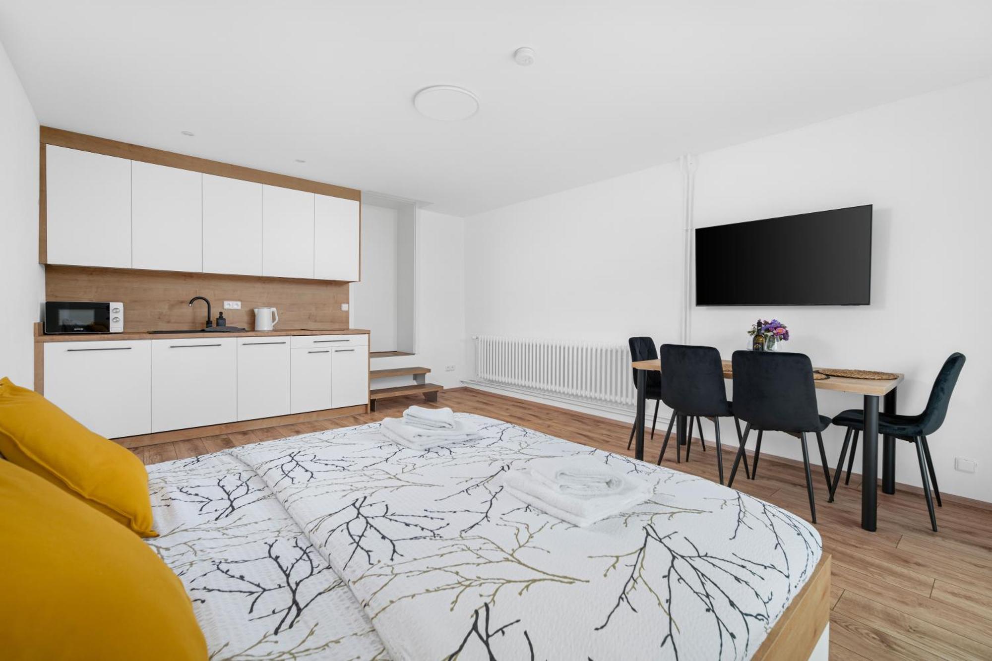 Apartmany Stastny Sklep วาลติตซา ภายนอก รูปภาพ